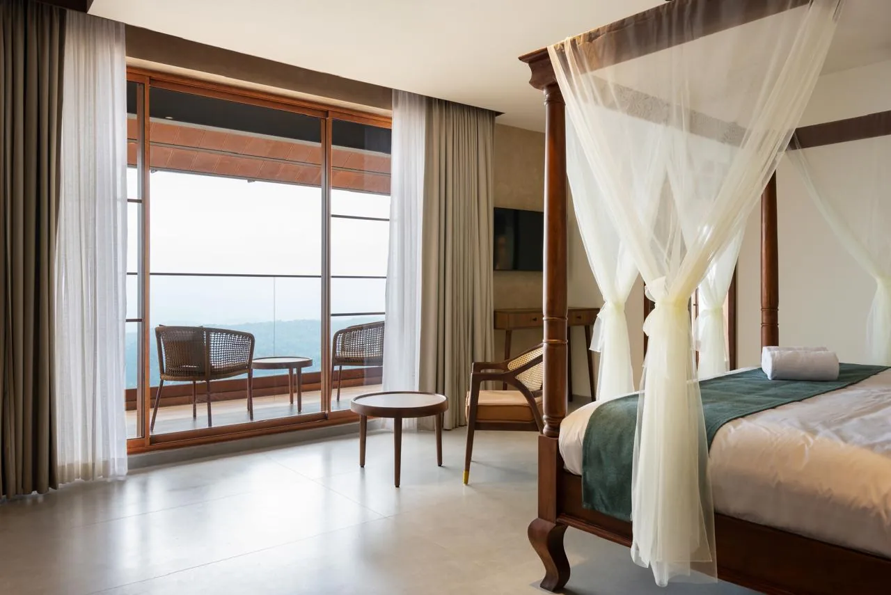 Olive Woods Munnar – Presidential Suite with Jacuzzi